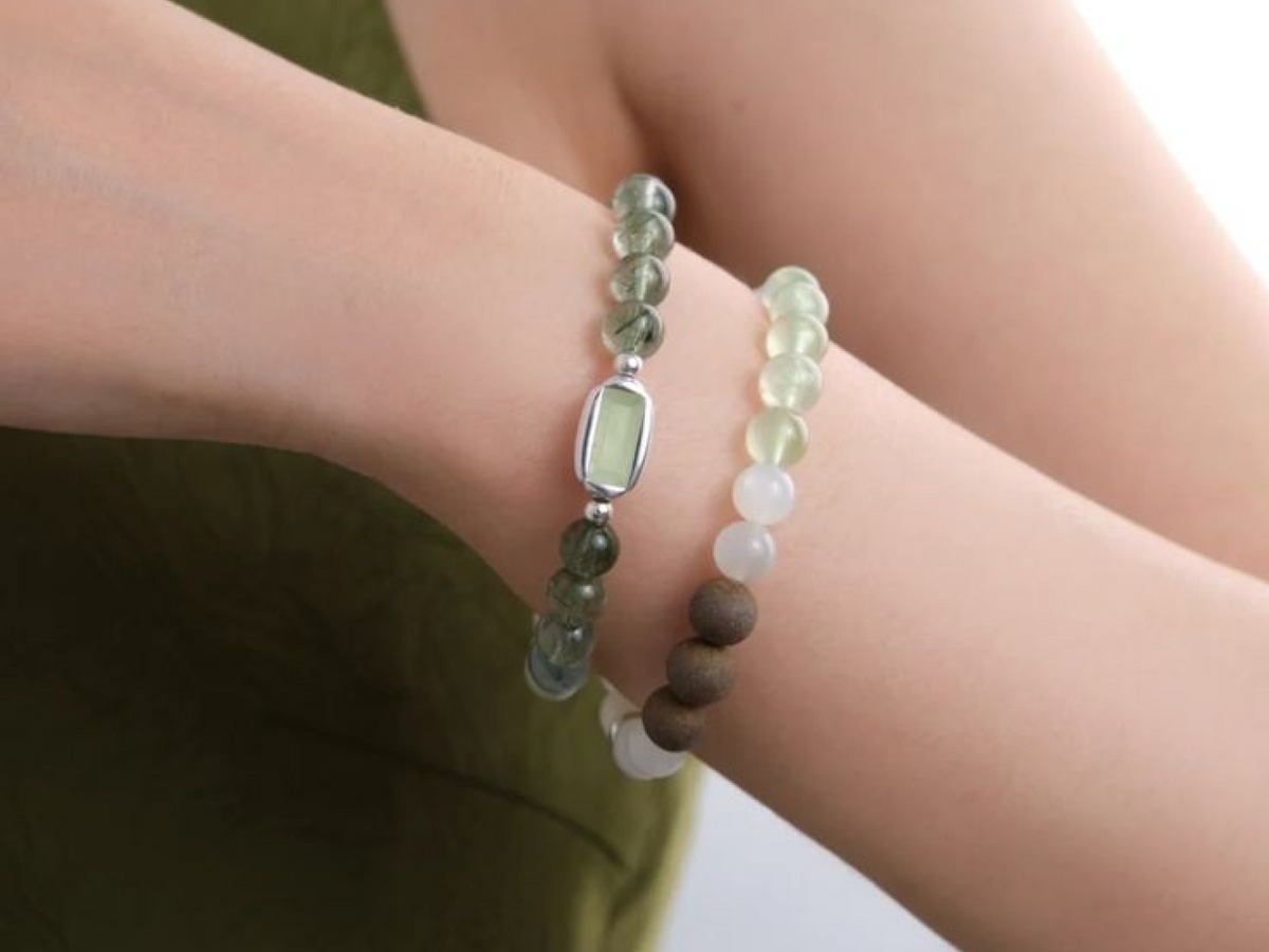 YG From Stone to Story: The Art of Crafting a Timeless Jade Jewelry Piece