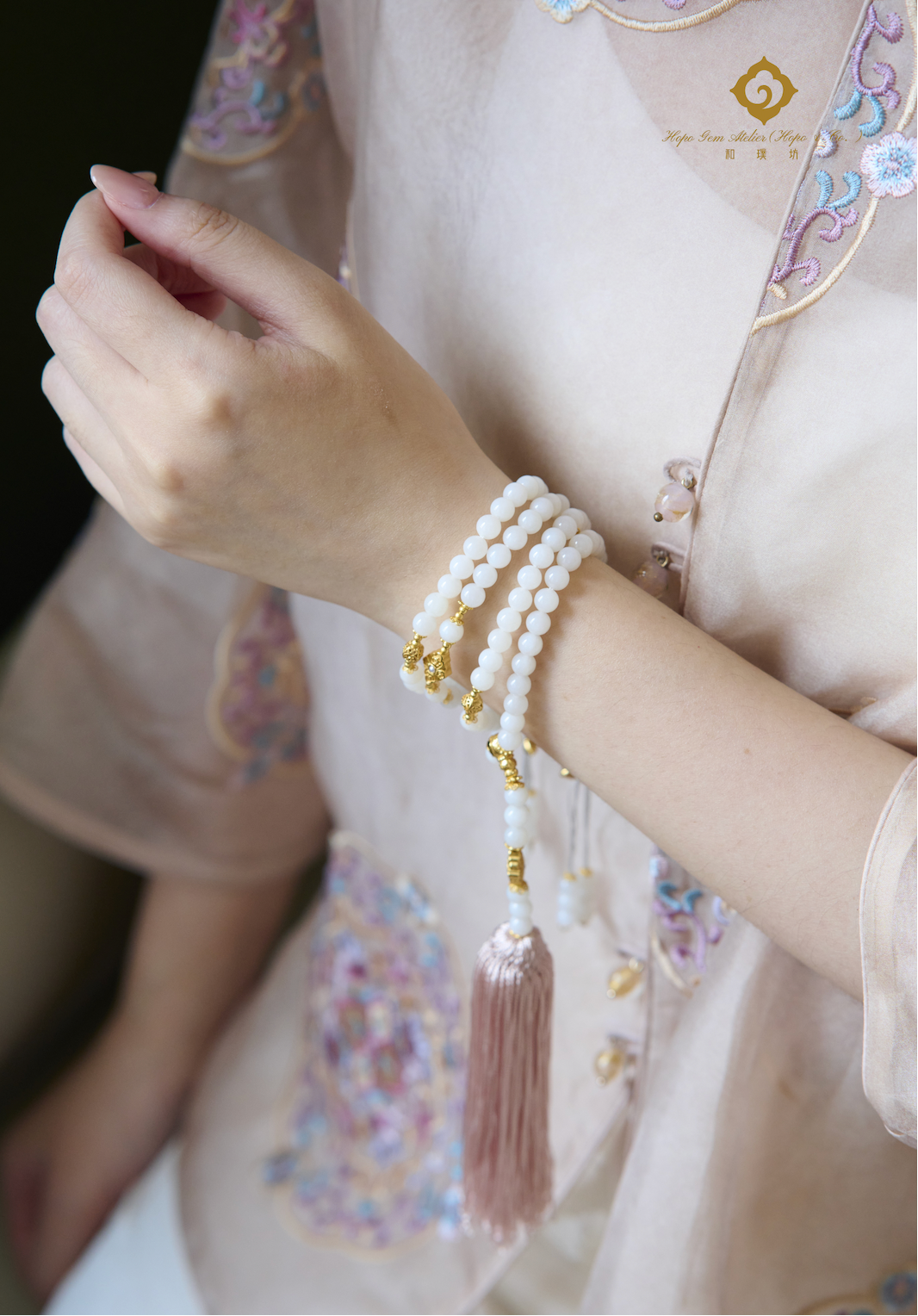 Hopo Gem Atelier (Hopo & Co.) YG Lotus Serenity Bracelet Twelve perfumed Era -Halcyon Blessings